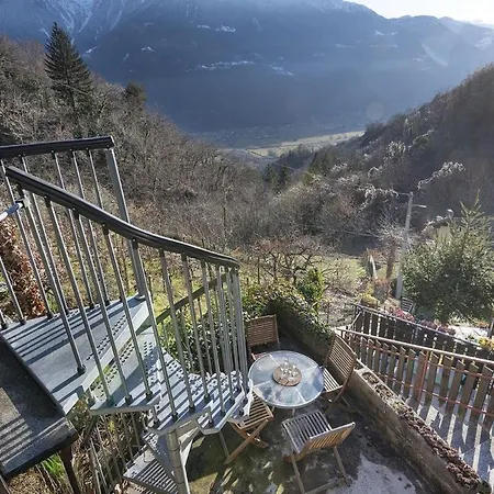 Peaceful Alpine House Near Sentiero Valtellina 別荘